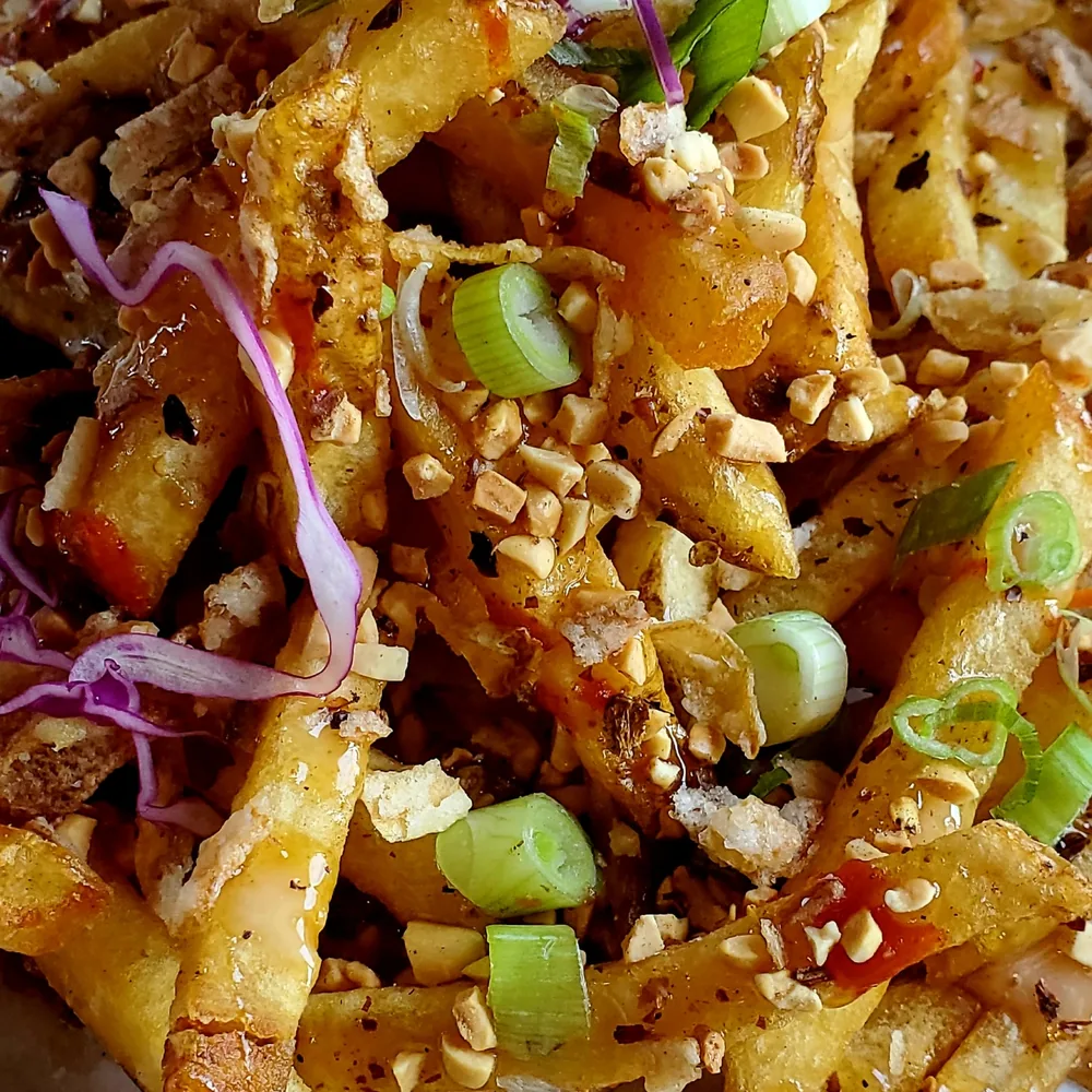 Spicy Pad Thai Fries