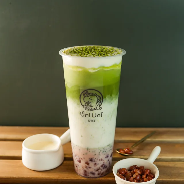 Matcha Latte with Honey Red Bean
