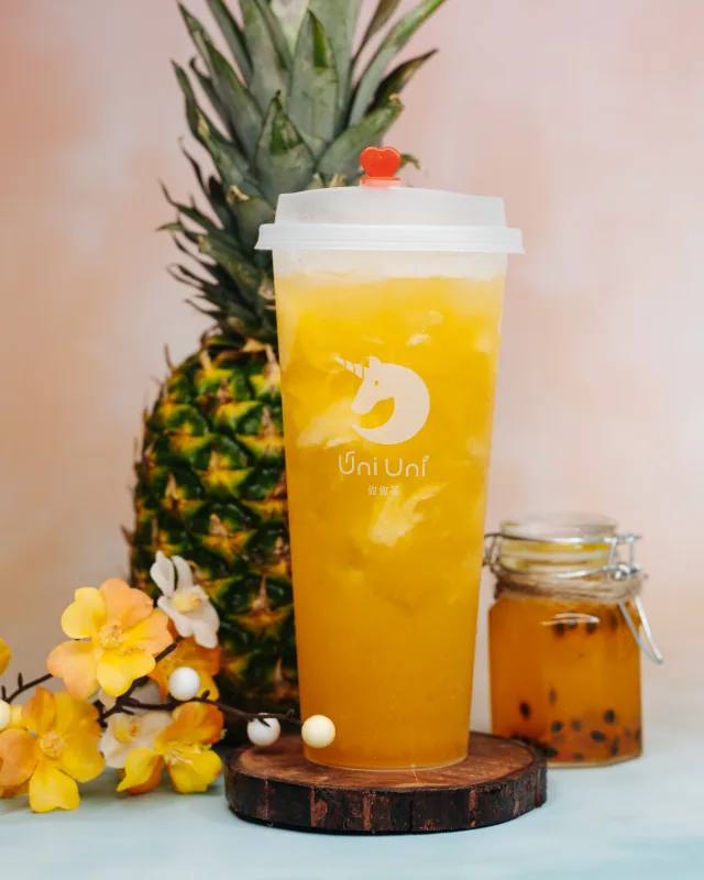 Pineapple Jasmine Green Tea with Passion Fruit