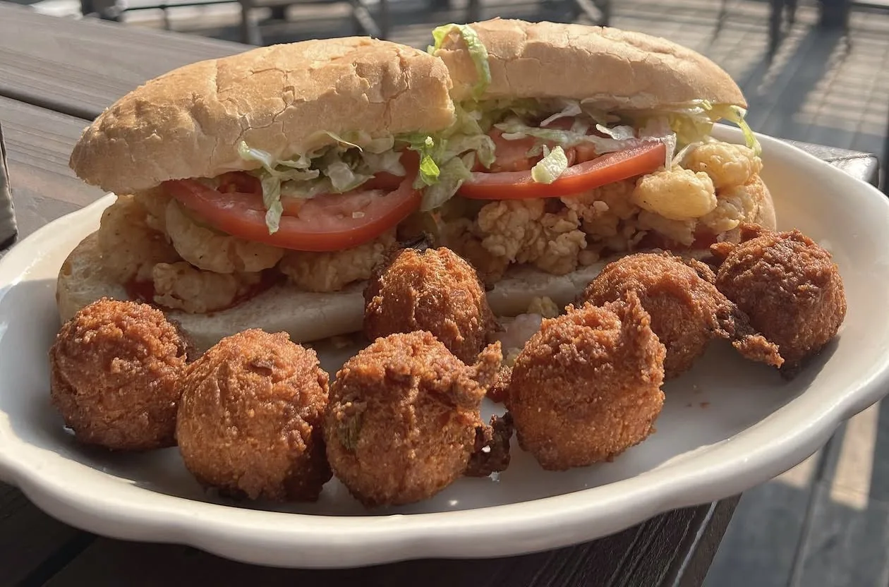 Ophelia’s Prime — a po’boy with hushpuppies