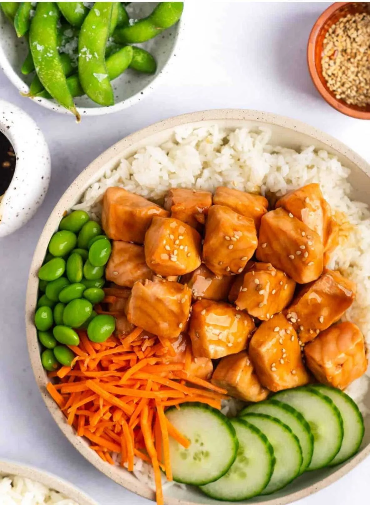 Salmon teriyaki poke bowl