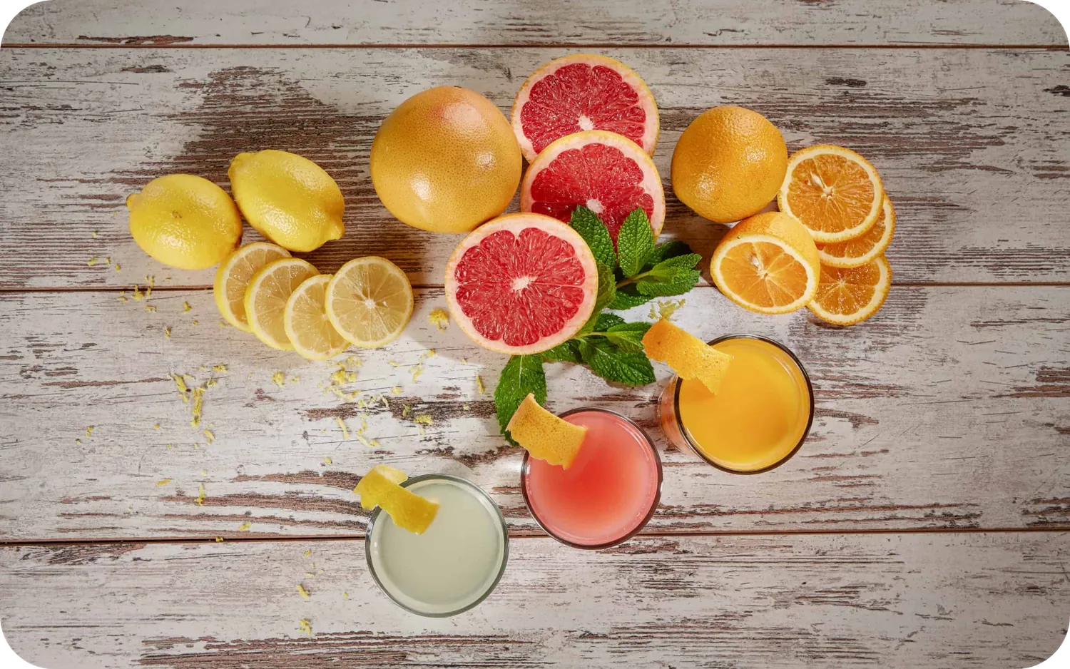 Fresh citrus fruit and cold-pressed juices at Lucky Leaf Tea Co.